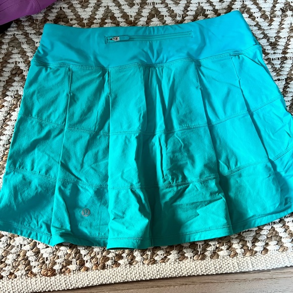 lululemon athletica Skirts Lululemon Pace Rival Skirt 4 Tall Bali